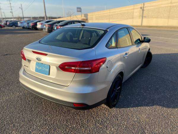 2016 Ford Focus SE - Only 92k Miles! - - by dealer for sale in Newport, MN – photo 5