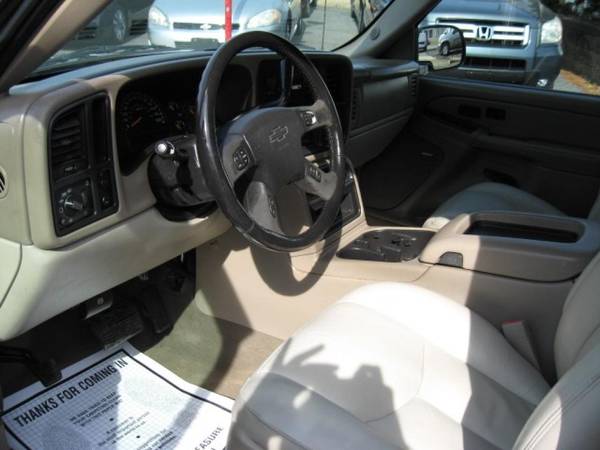 2005 Chevrolet Avalanche 1500 LT - Low Rates Available! - cars & for sale in Prospect Park, DE – photo 9