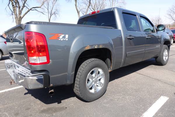 2011 GMC SIERRA READY TO GET TO WORK ! - - by dealer for sale in Eau Claire, WI – photo 5
