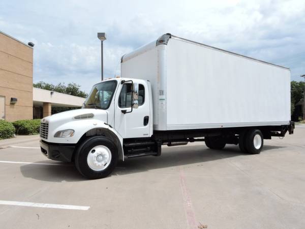 2011 FREIGHTLINER M2 26 FOOT BOX TRUCK with for sale in Grand Prairie, TX – photo 4