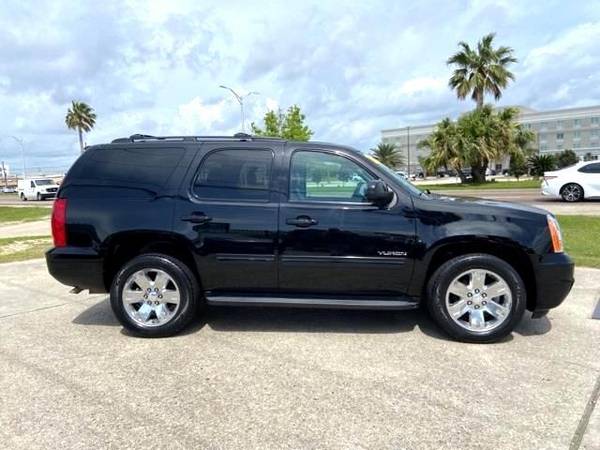 2014 GMC Yukon SLE - EVERYBODY RIDES! - - by dealer for sale in Metairie, LA – photo 3