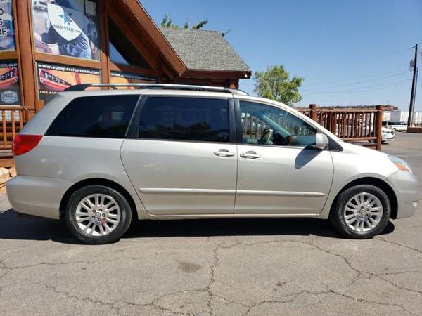 * * * 2007 Toyota Sienna XLE Limited Minivan 4D * * * - cars &... for sale in Saint George, UT – photo 3