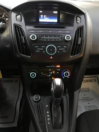 2015 Ford Focus SE 4dr Sedan for sale in Sacramento , CA – photo 17
