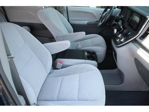 2016 Toyota Sienna mini-van L - Toyota Blue - - by for sale in Green Bay, WI – photo 15