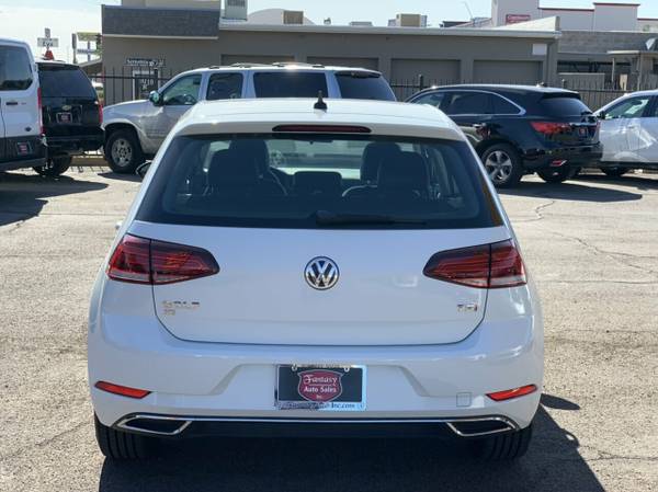 2018 *Volkswagen* *Golf* *1.8T 4-Door SE Automatic* - cars & trucks... for sale in Phoenix, AZ – photo 8