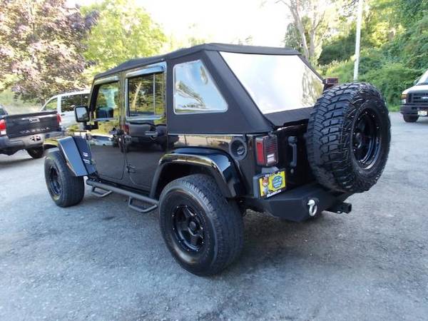 2012 Jeep Wrangler Unlimited 4WD 4dr Sahara - cars & trucks - by... for sale in Cohoes, CT – photo 6