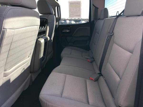 2018 Silverado 1500 Double Cab! Low Miles! - cars & trucks - by... for sale in Jerome, WY – photo 8