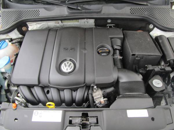 2013 Volkswagen Beetle, Only 38, 000 Miles, Very Well Maintained! for sale in Rowley, MA – photo 11