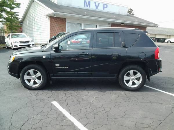 2011 Jeep Compass Limited 70th Anniversary Edition 4x4 - cars & for sale in Bausman, PA – photo 8