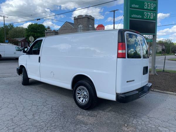 2010 Chevy Express 1500 Cargo Van 103, 000 Miles Warranty - cars for sale in Beaver Falls, PA – photo 3