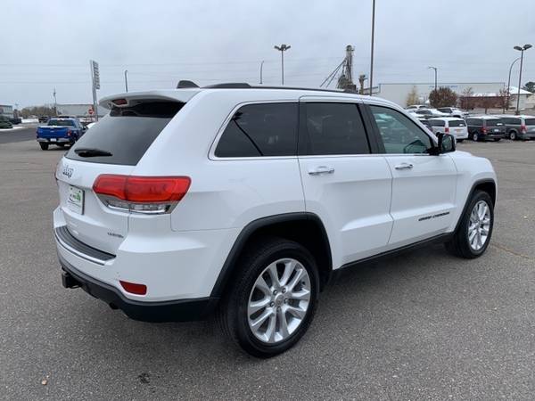 2017 Jeep Grand Cherokee Limited - Northern MN's Price Leader! -... for sale in Grand Rapids, MN – photo 2
