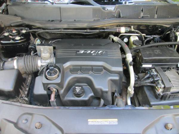 2006 PONTIAC SUV V6 exc.cond. - cars & trucks - by dealer - vehicle... for sale in Hot Springs National Park, AR – photo 6