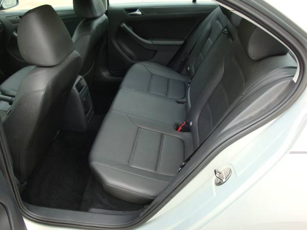 2012 Volkswagen Jetta SE for sale in NE Philadelphia, PA – photo 11
