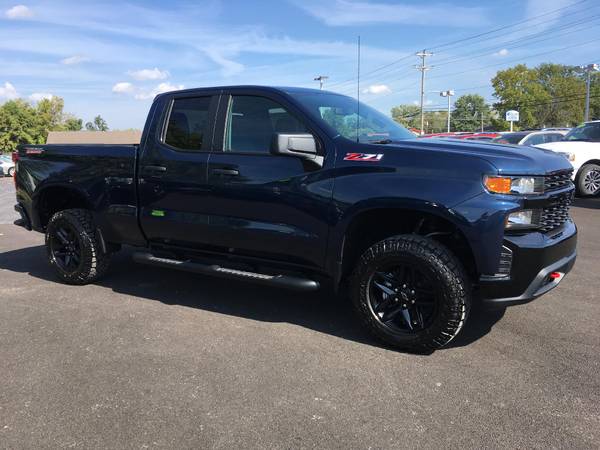 2020 CHEVY TRAIL BOSS (1 out of 3) for sale in Newton, IL – photo 2