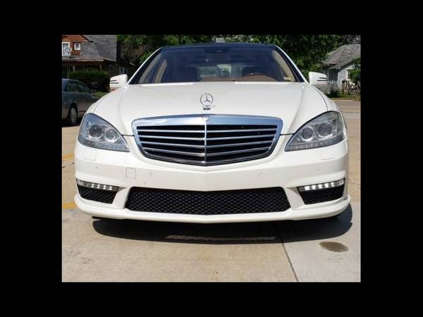 2011 Mercedes-Benz S-Class 4dr Sdn S 550 4MATIC for sale in Waterloo, IA – photo 3