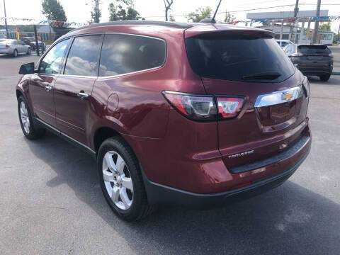2017 Chevrolet Traverse LT - 21, 900-Outdoor Recreation World Inc for sale in Panama City, FL – photo 9