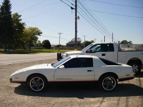 NOW BELOW COST--1987 PONTIAC FIREBIRD FORMULA CPE--5.7L V8--GORGEOUS for sale in North East, PA – photo 9