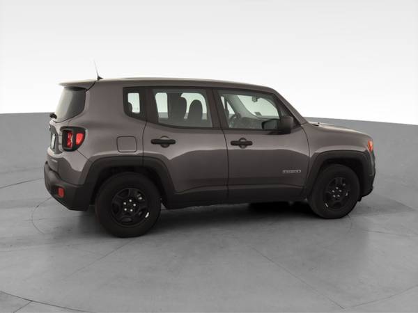 2017 Jeep Renegade Sport SUV 4D suv Gray - FINANCE ONLINE - cars &... for sale in Youngstown, OH – photo 12