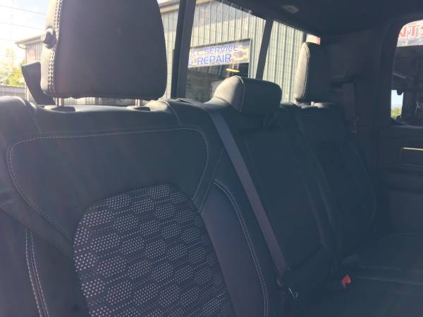 2019 RAM 1500 Sport Crew Cab Black On Black! 10K Miles! Certified Pre- for sale in Bridgeport, NY – photo 13