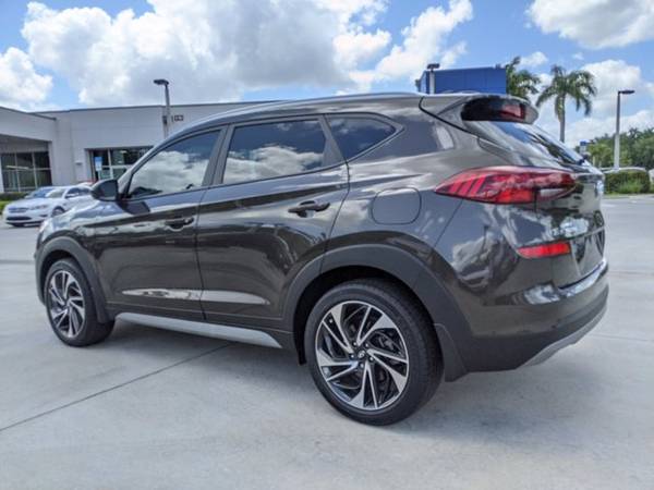 2020 Hyundai Tucson Sage Brown Best Deal! - - by for sale in Naples, FL – photo 6