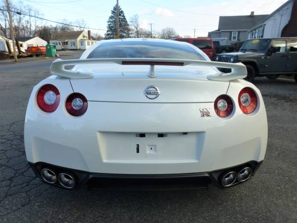 2013 NISSAN GT-R PREMIUM GTR - ONLY 12,000 MILES - CLEAN CARFAX! -... for sale in Worcester, MA – photo 6