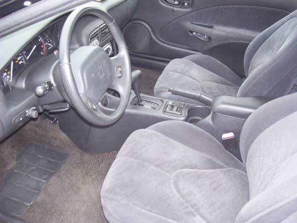 EXTRA NICE 2002 SATURN SC2 - cars & trucks - by owner - vehicle... for sale in Evansville, IN – photo 6