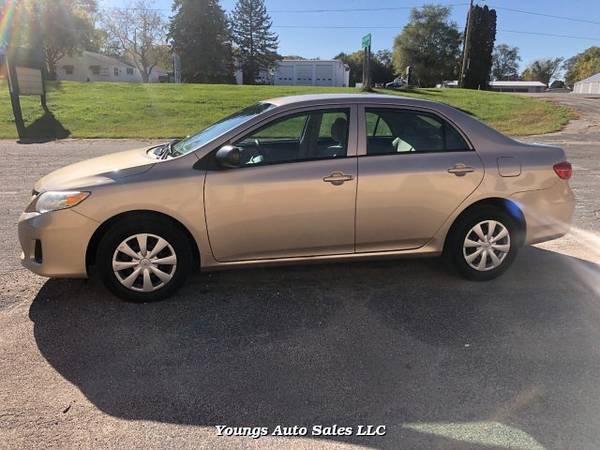 2011 Toyota Corolla - cars & trucks - by dealer - vehicle automotive... for sale in Fort Atkinson, WI – photo 2