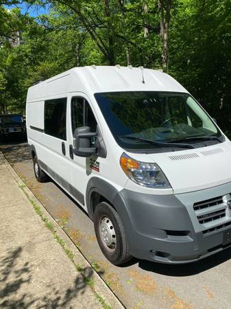 VANLIFE van for sale for sale in Louisville, KY – photo 3