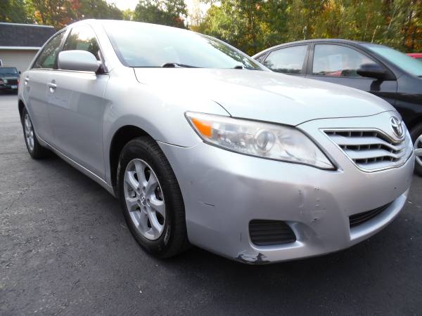 2011 Toyota Camry LE (4-cyl, auto, 182 k miles) - cars & trucks - by... for sale in swanzey, NH – photo 3