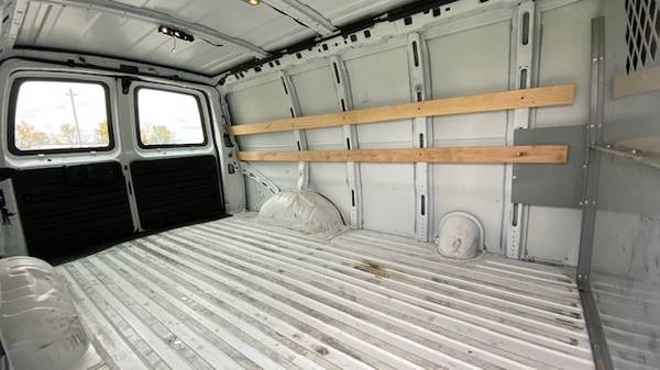 2015 GMC Savana G-2500 Cargo Van ***INCLUDES BULKHEAD/SHELVES*** -... for sale in Swartz Creek,MI, OH – photo 13