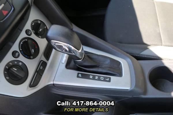 2012 Ford Focus SE Low Miles - Discount Price! - - by for sale in Springfield, MO – photo 10