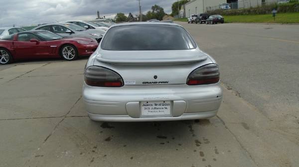 02 pontiac grand prix $900 need to go today for sale in Waterloo, IA – photo 4