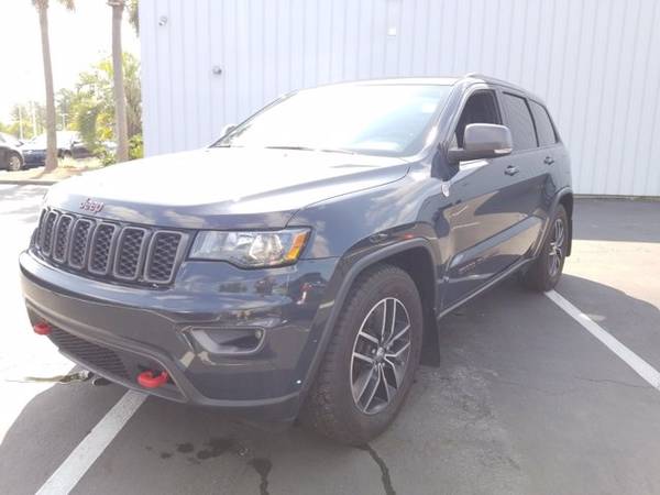 2018 Jeep Grand Cherokee Rhino Clearcoat Great Price WHAT A DEAL for sale in Myrtle Beach, SC – photo 19