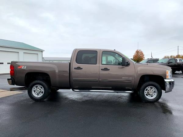 2008 Chevrolet Silverado 2500HD LT Crew Cab 4WD - cars & trucks - by... for sale in Westmoreland, NY – photo 7