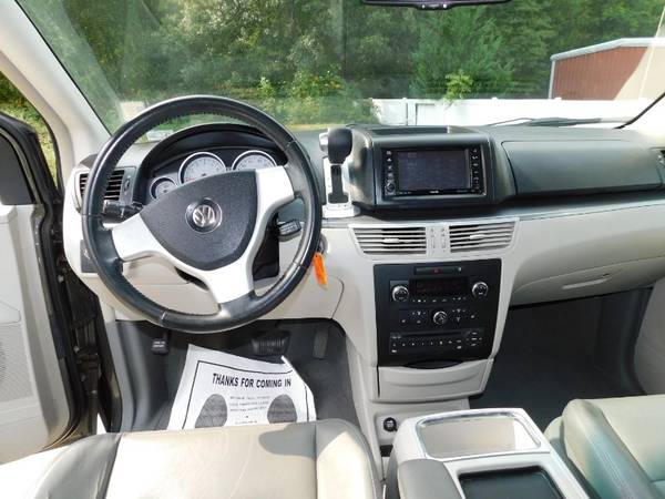 2010 Volkswagen Routan SEL w/Nav CARB for sale in SPOTSYLVANIA, VA – photo 24