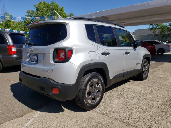 2017 JEEP RENEGADE SPORT UTILITY - - by dealer for sale in Red Bluff, CA – photo 3