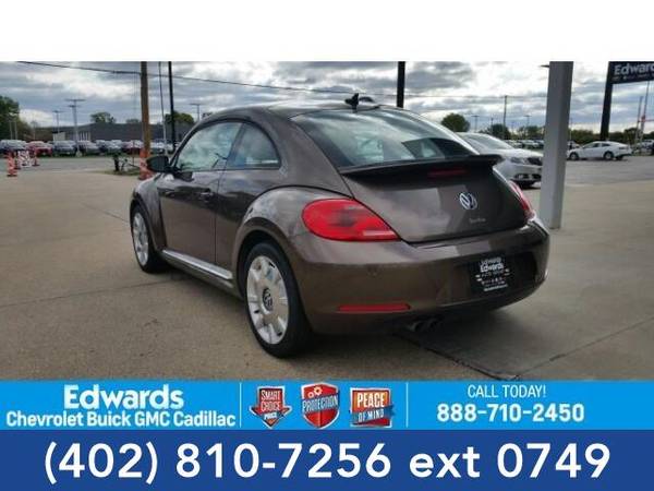2016 Volkswagen Beetle Coupe hatchback (Dark Bronze Metallic) for sale in Council Bluffs, NE – photo 7