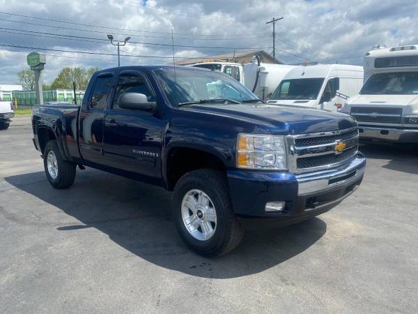 2009 Chevrolet Chevy Silverado 1500 LT 4x4 4dr Extended Cab 6 5 ft for sale in Morrisville, PA – photo 3