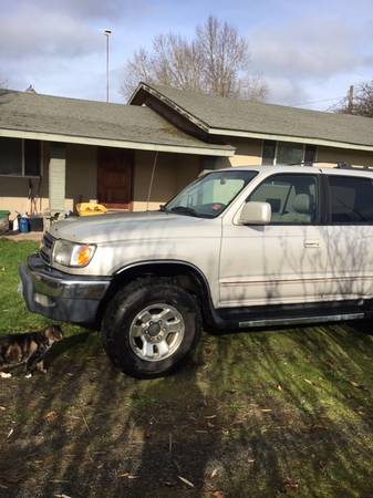 1999 Toyota 4Runners SR5 - cars & trucks - by owner - vehicle... for sale in Independence, OR – photo 5