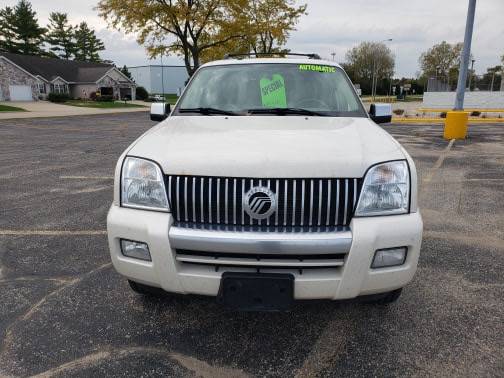 2008 Mercury Mountaineer Premier AWD for sale in Fort Atkinson, WI – photo 2