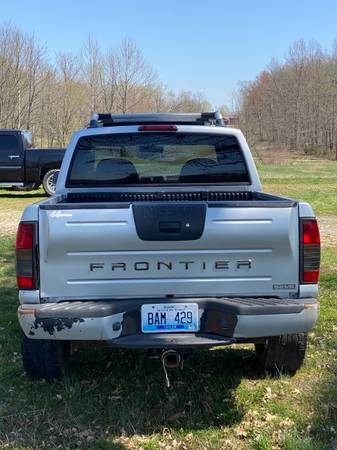 2001 Nissan Frontier 4dr 4x4 for sale in Lebanon, KY – photo 5