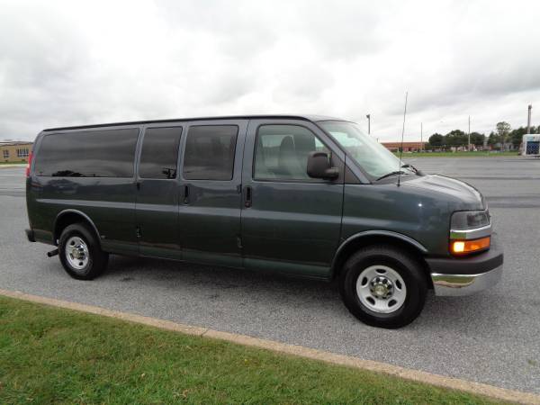 2014 CHEVROLET EXPRESS 15-PASSENGER 3500, EXTENDED! CLEAN, 1-OWNER!! for sale in PALMYRA, DE – photo 5