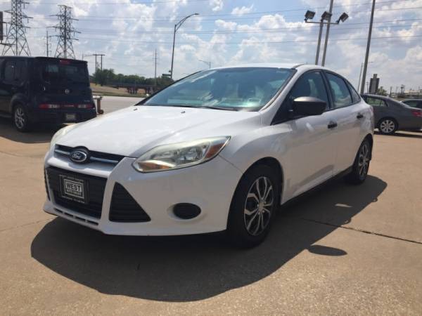 2014 Ford Focus 4dr Sdn auto 5500 Cash Cash / Finance - cars &... for sale in Fort Worth, TX – photo 3
