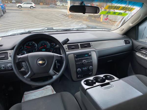 2014 Chevrolet Tahoe Special Service 4wd - cars & trucks - by dealer... for sale in Warwick, RI – photo 12