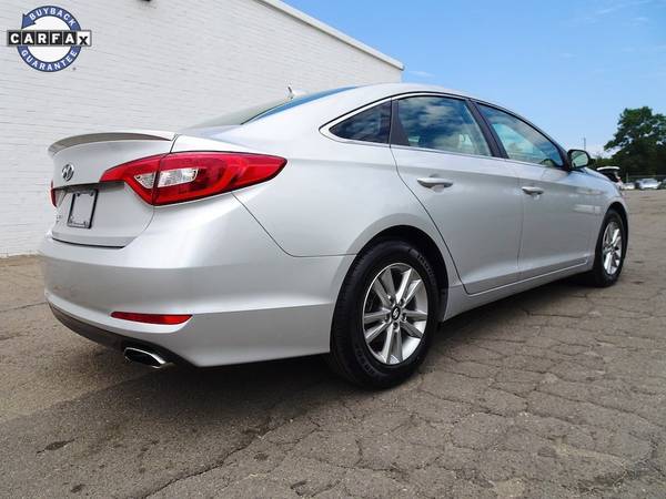 Hyundai Sonata SE Bluetooth Carfax Certified Cheap Payments 42 A Week for sale in eastern NC, NC – photo 3