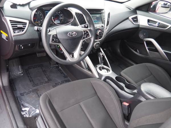 2016 Hyundai Veloster Base - cars & trucks - by dealer - vehicle... for sale in Beaverton, OR – photo 19