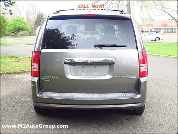2010 Chrysler Town Country Touring Plus 4dr Mini Van for sale in East Brunswick, NJ – photo 16