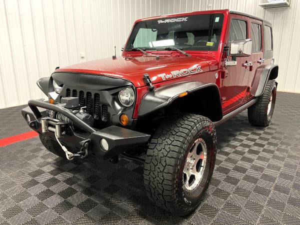 2011 Jeep Wrangler Unlimited Custom Lifted Sport 4x4 suv Maroon for sale in Branson West, AR – photo 14