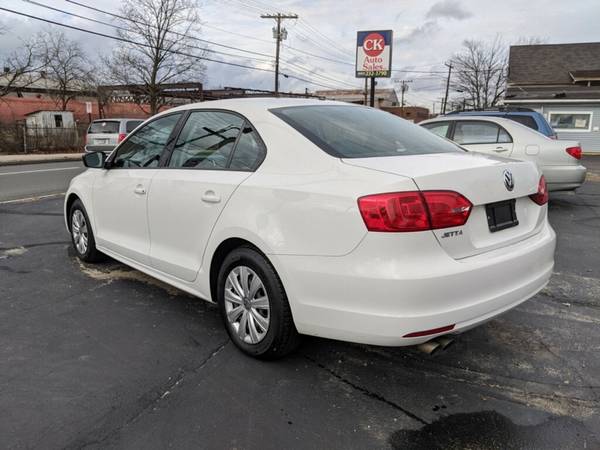 2014 Volkswagen Jetta Base - cars & trucks - by dealer - vehicle... for sale in Manchester, NH – photo 7