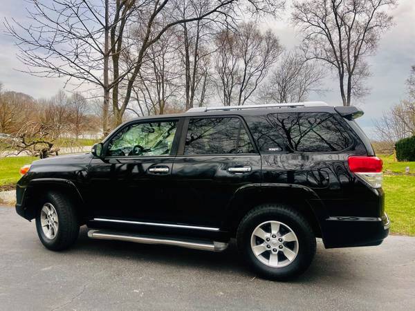 2011 Toyota 4Runner Sport SUV 3Row Seat Clean! - - by for sale in Deerfield, IL – photo 20